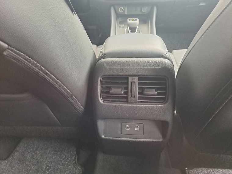 Vehicle Image 48