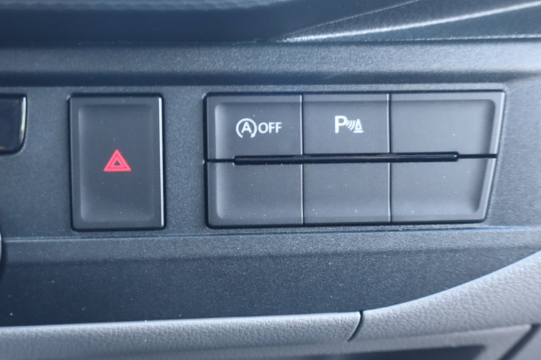 Vehicle Image 23