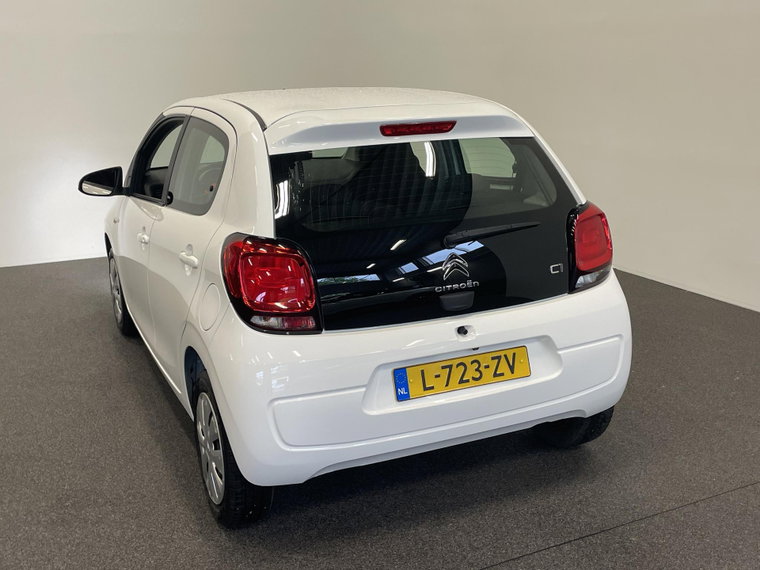 Vehicle Image 15