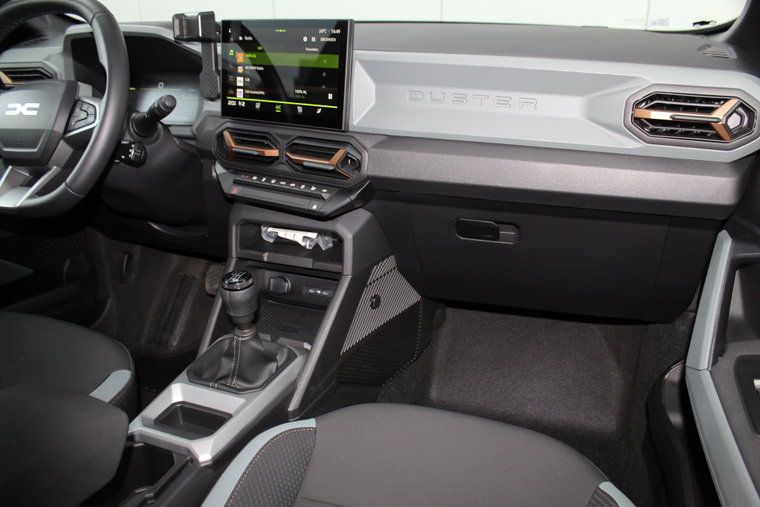 Vehicle Image 36