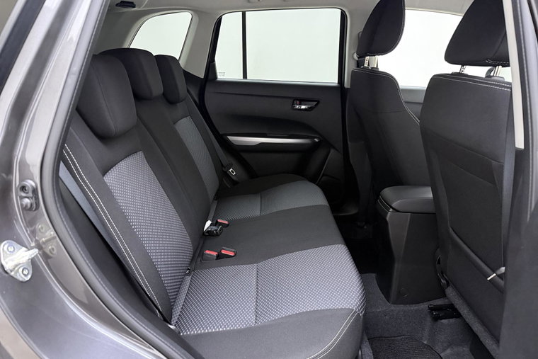 Vehicle Image 14
