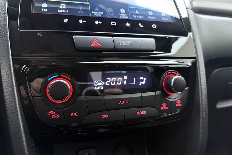 Vehicle Image 27