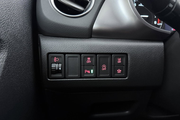 Vehicle Image 30