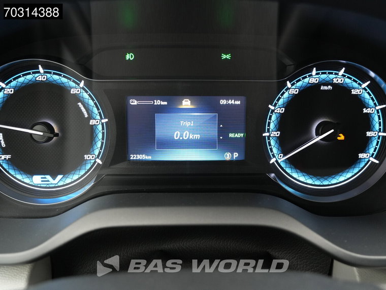 Vehicle Image 15