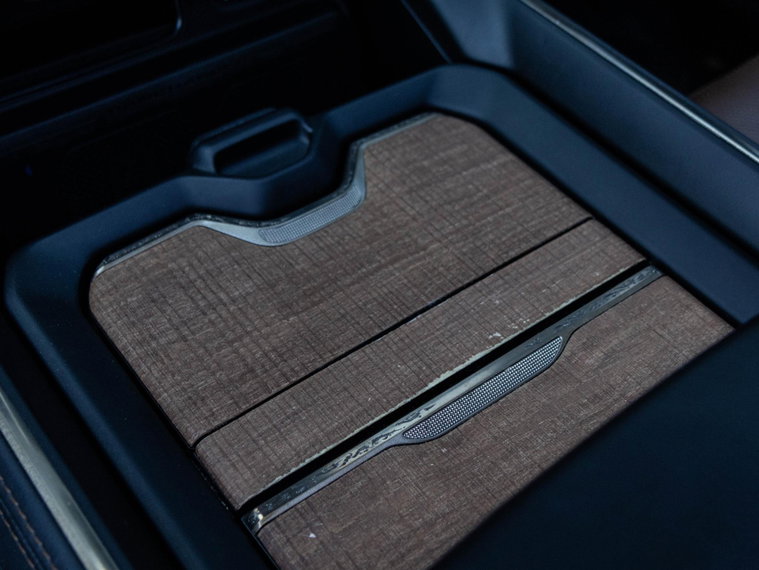 Vehicle Image 35