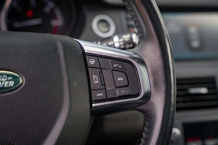 Vehicle Image 21