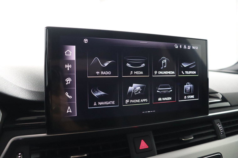 Vehicle Image 12