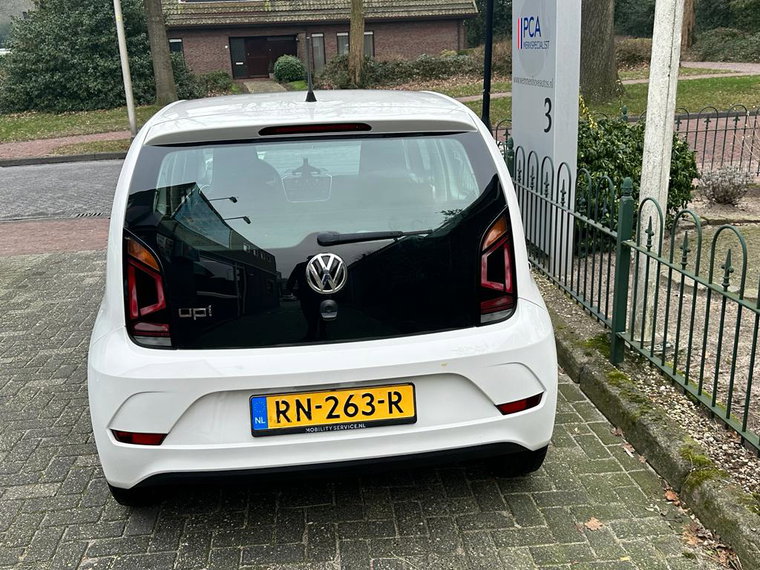 Vehicle Image 26