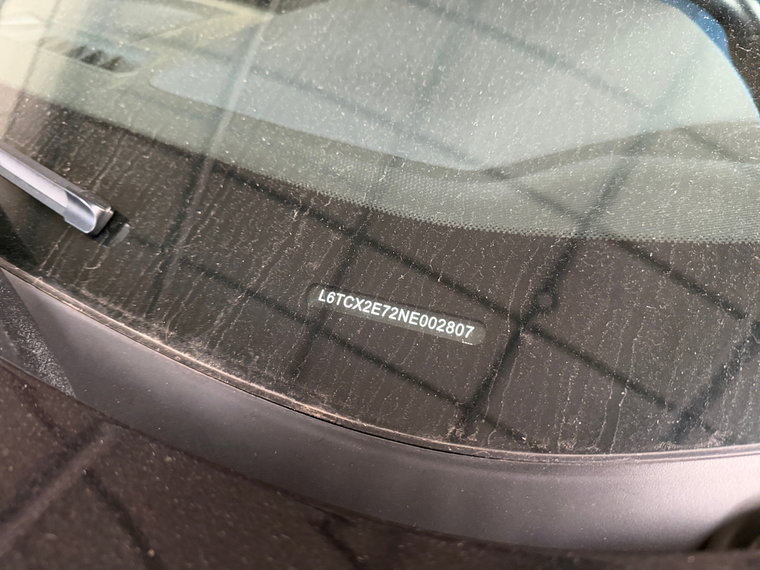 Vehicle Image 24