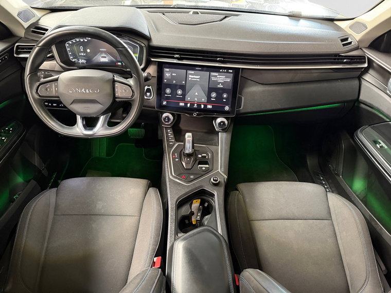 Vehicle Image 7