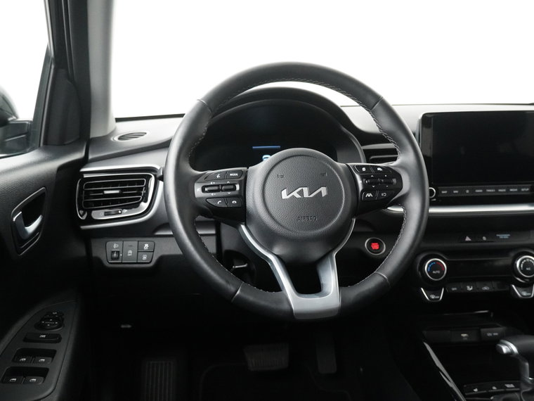 Vehicle Image 39