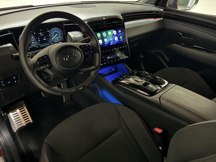Vehicle Image 16