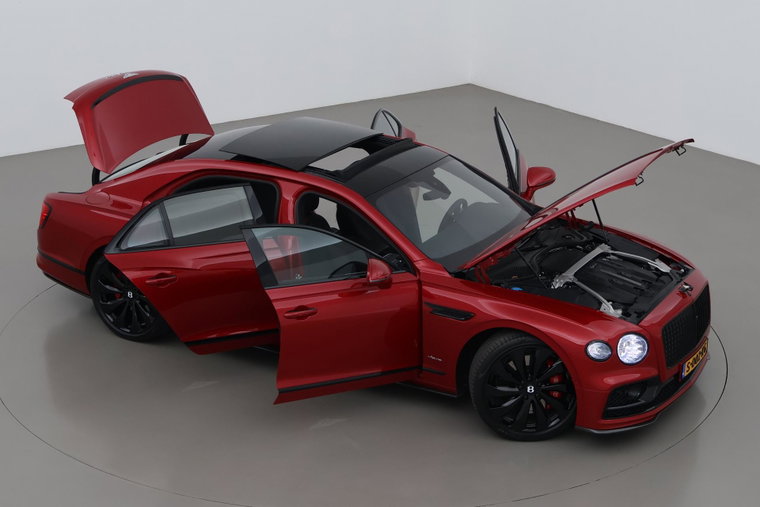 Vehicle Image 6