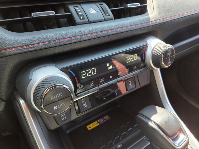 Vehicle Image 29