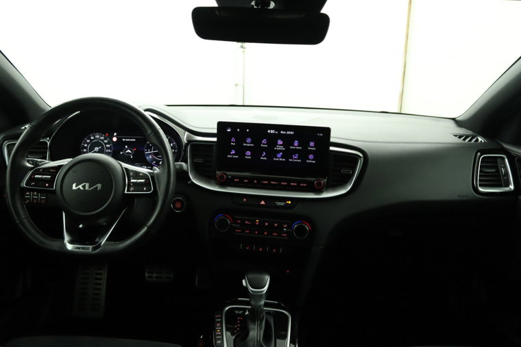 Vehicle Image 31