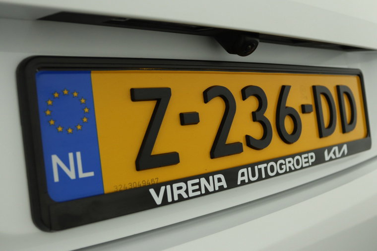 Vehicle Image 42