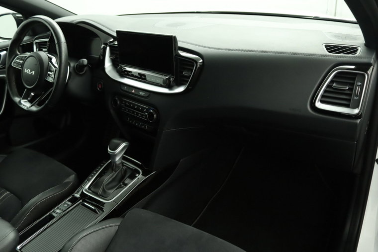 Vehicle Image 45