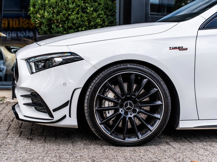 Vehicle Image 50