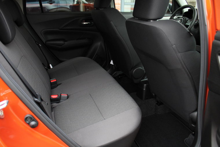 Vehicle Image 31