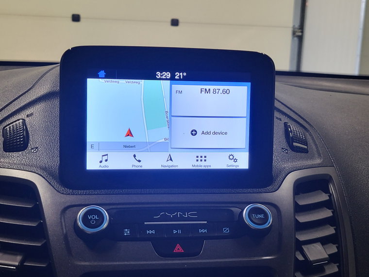 Vehicle Image 12