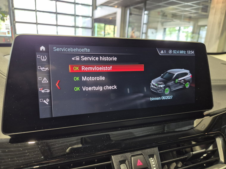 Vehicle Image 37