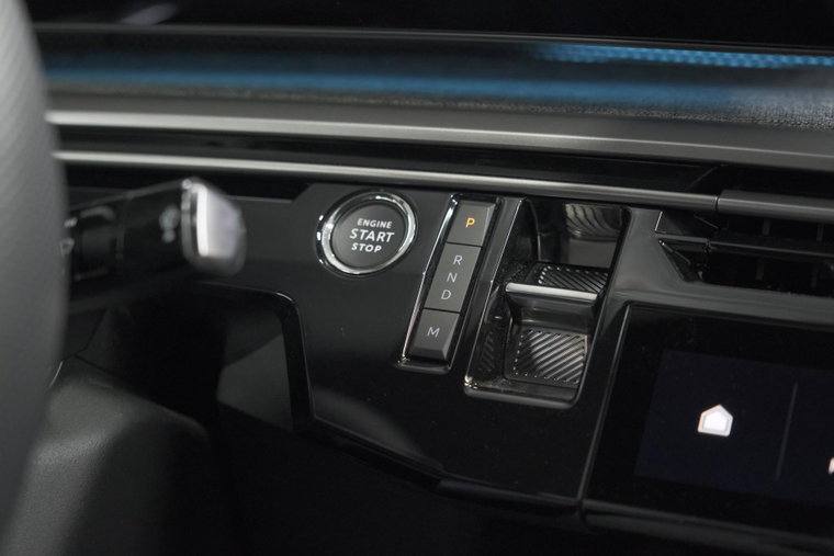 Vehicle Image 37