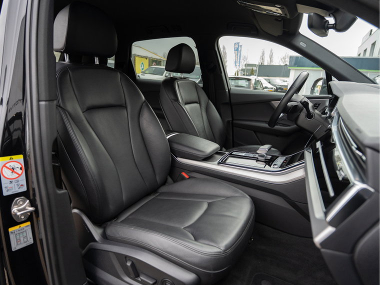 Vehicle Image 41