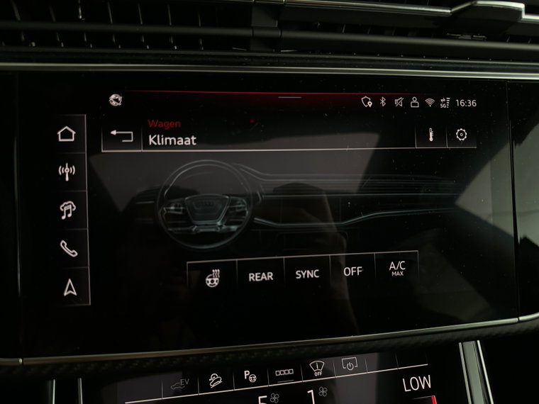 Vehicle Image 34