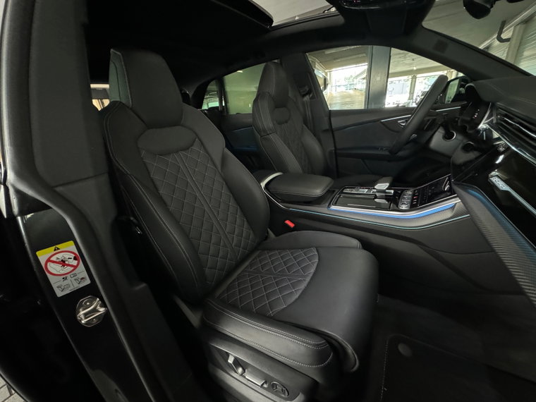 Vehicle Image 40