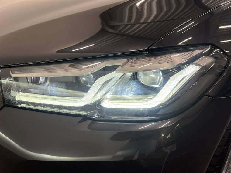 Vehicle Image 36