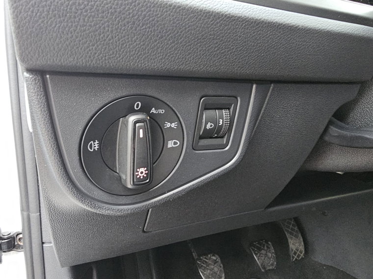 Vehicle Image 50