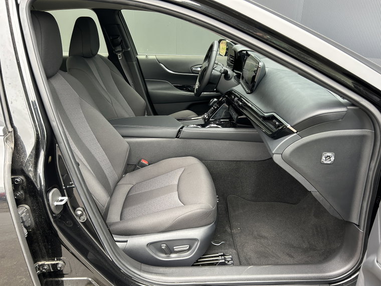 Vehicle Image 19