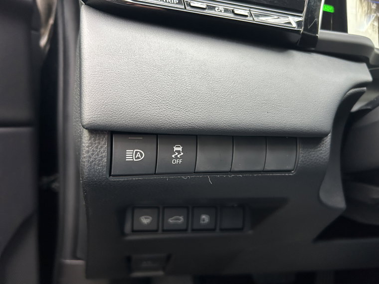 Vehicle Image 27