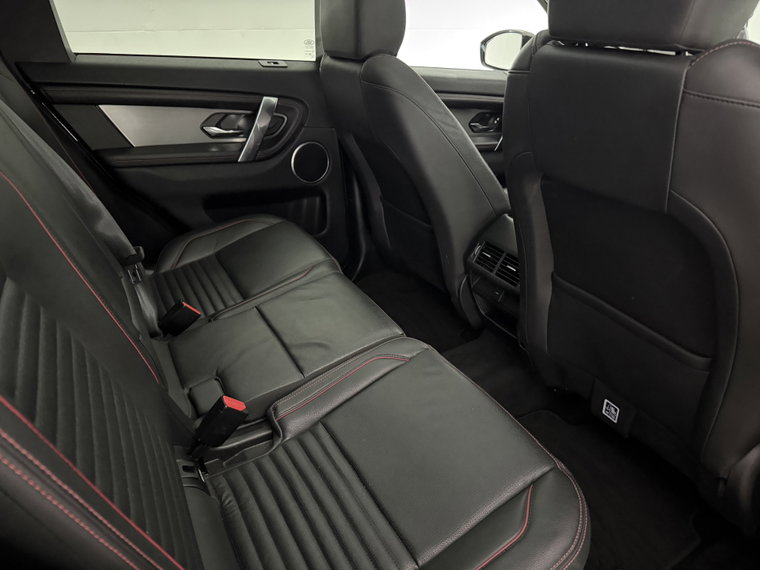 Vehicle Image 39