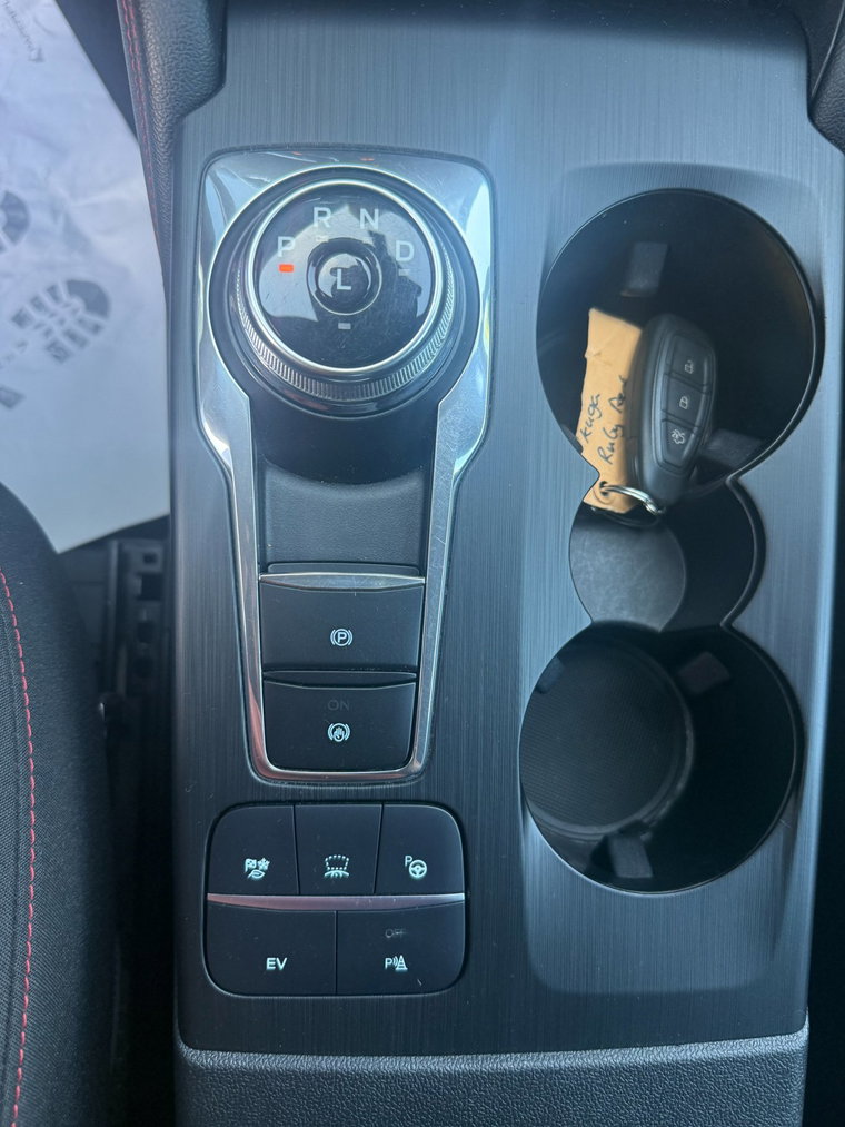 Vehicle Image 22