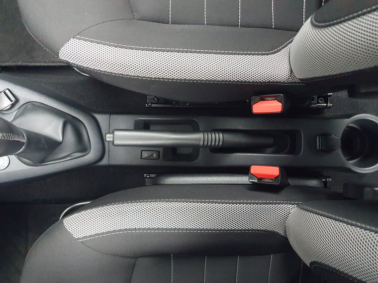 Vehicle Image 40