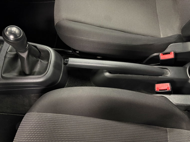 Vehicle Image 23