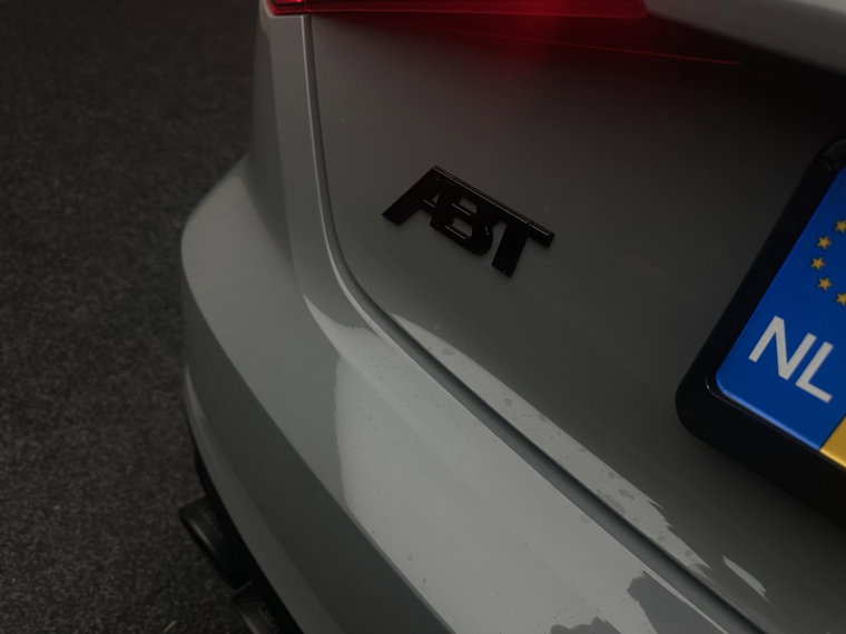 Vehicle Image 40