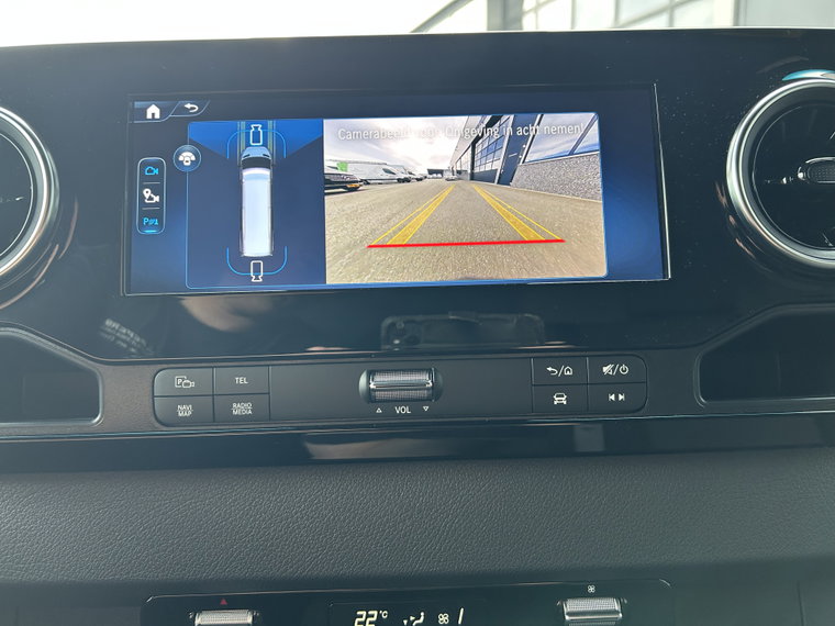 Vehicle Image 28