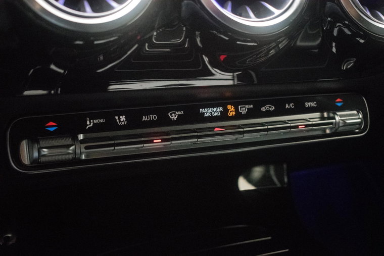 Vehicle Image 41
