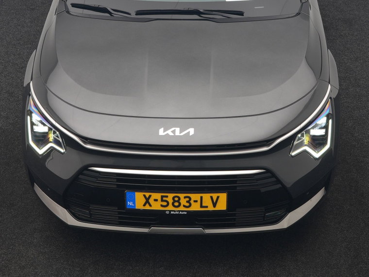 Vehicle Image 36