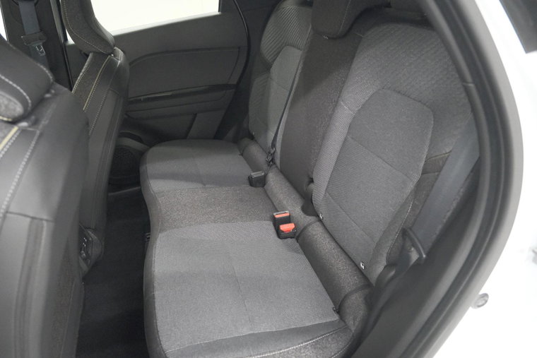 Vehicle Image 23