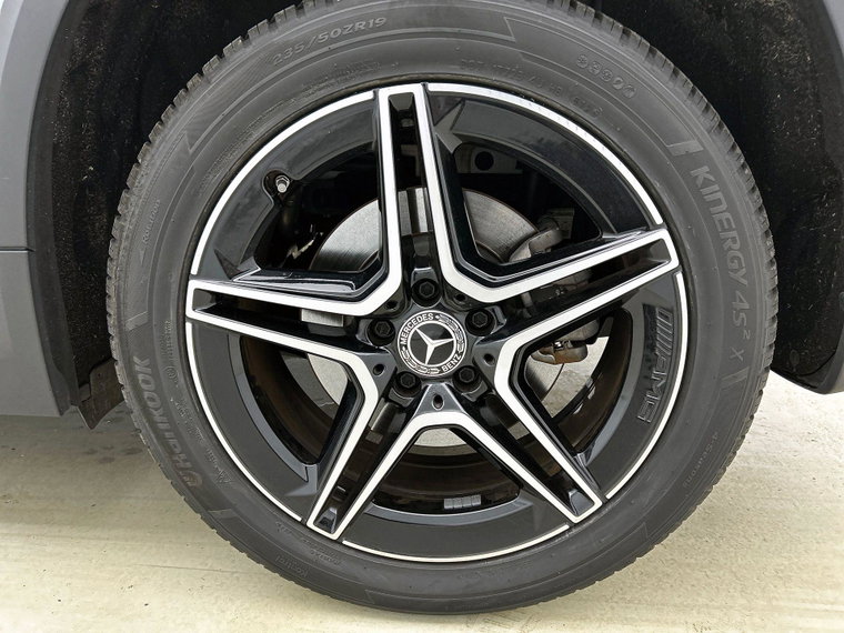 Vehicle Image 38