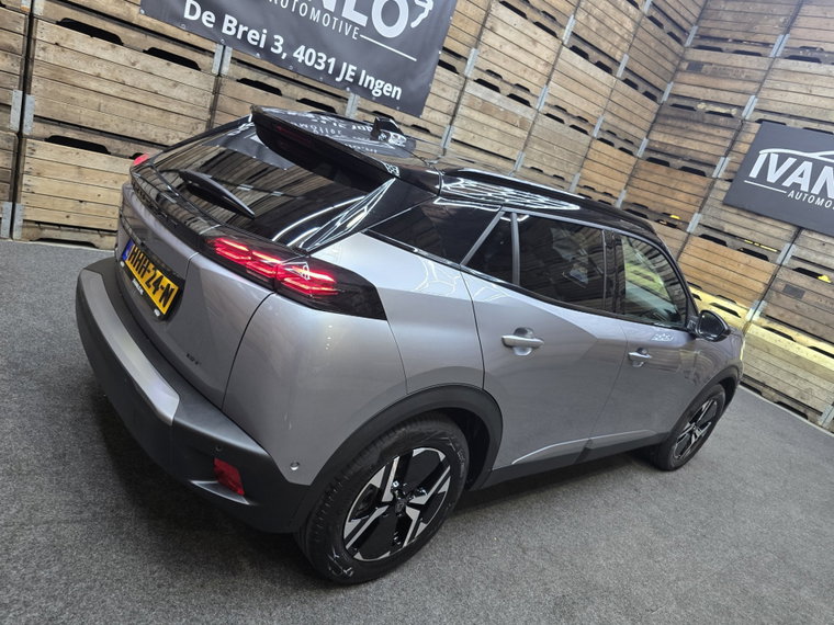 Vehicle Image 20
