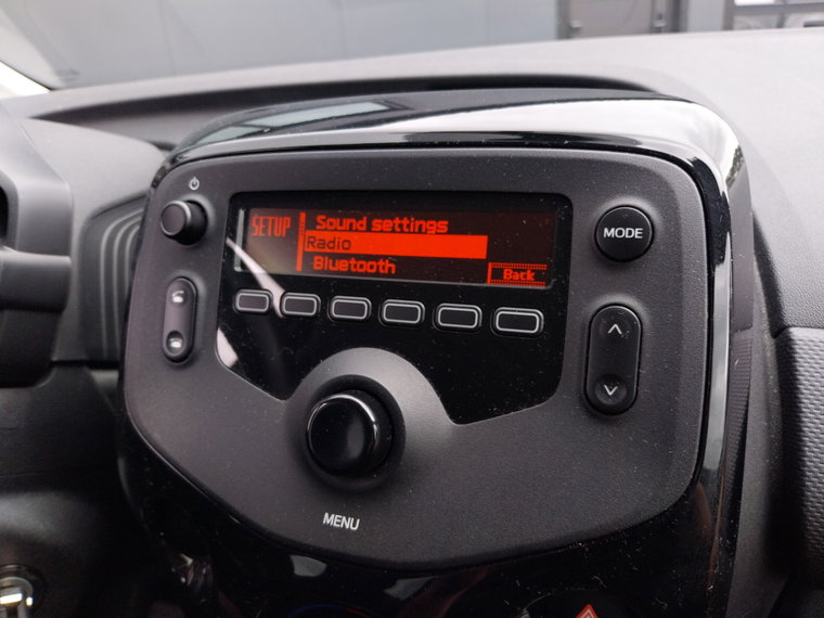 Vehicle Image 19