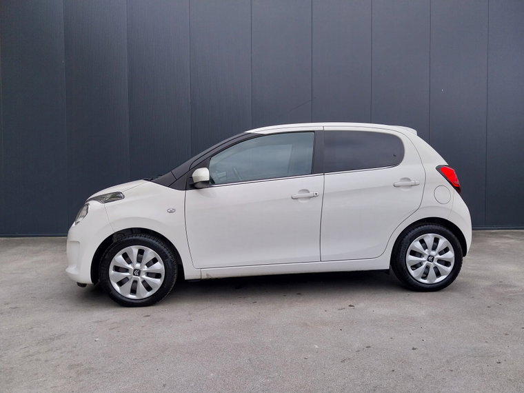 Vehicle Image 7