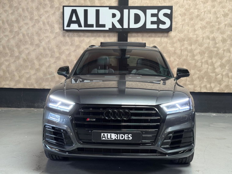 Vehicle Image 9