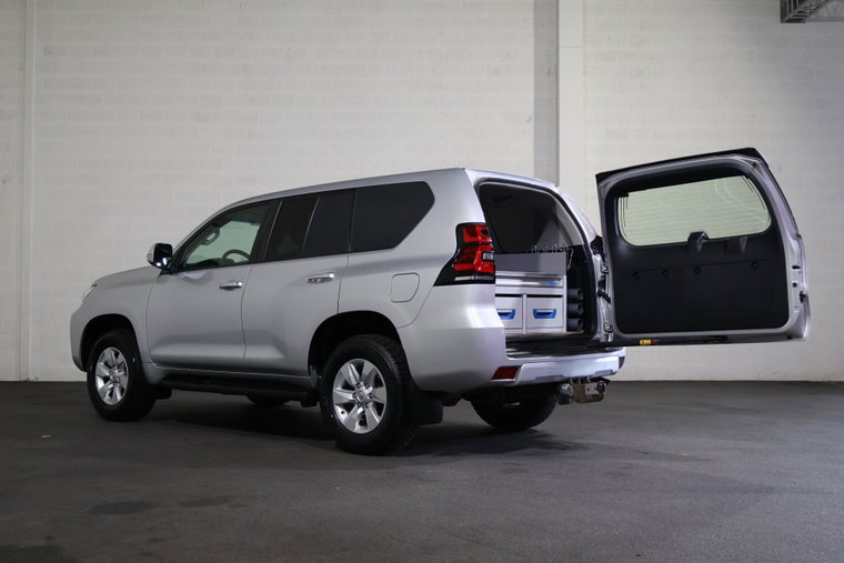 Vehicle Image 12