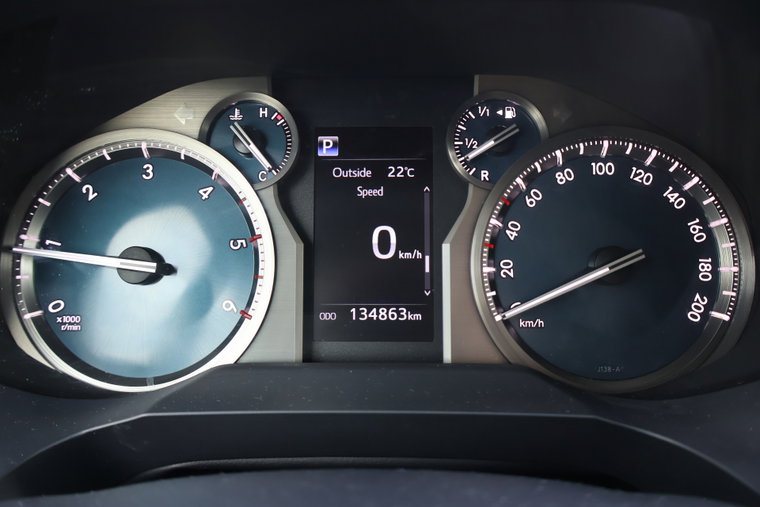 Vehicle Image 21