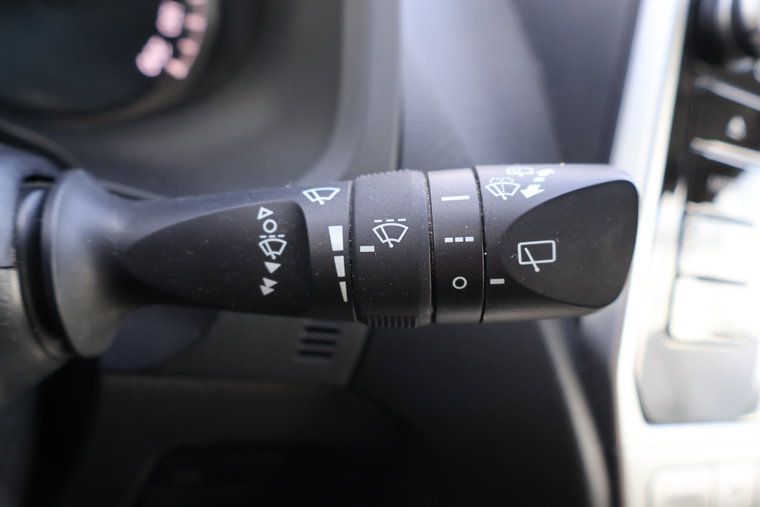 Vehicle Image 37